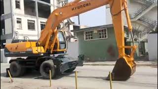 Hyundai R210W-9 wheel excavator for sale image 4 Hyundai R210W-9 wheel excavator image 4