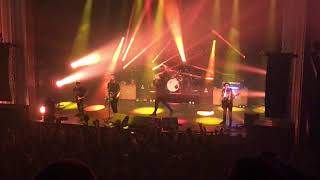 BEARTOOTH - Beaten in Lips live @ Mtelus, Montréal (Sept 16, 2018)