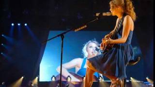 Taylor Swift - The Sweet Escape cover (Staples Center 8/23/11)