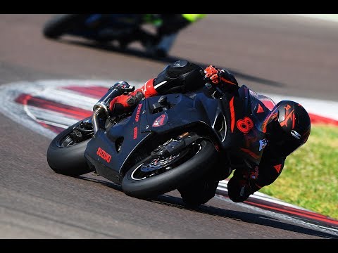 Hockenheimring GP onboard Suzuki Gsxr 1000 K6 1:52'8 fast crash gerammt