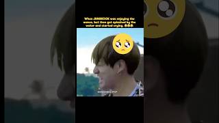 Download lagu JUNGKOOK was enjoying the waves, but then got splashed by the water and started crying. #jungkook mp3
