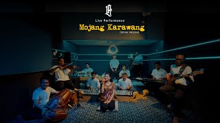 Download lagu Mojang Karawang mp3 Download lagu Mojang Karawang mp3