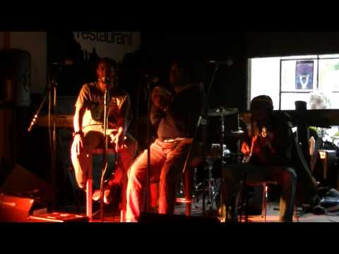 Royal Sounds Live Acoustic set @ Karamel 2Jun15 Pt 2 (Ras Hannibal/Ras Sempah)