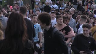 video: Watch: Big crowds ignore rule of six in Nottingham park as boozy brawls break out