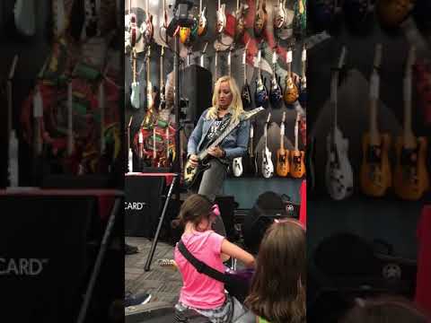 Nita Strauss Guitar Clinic in Colorado Springs, CO on August 7, 2018.