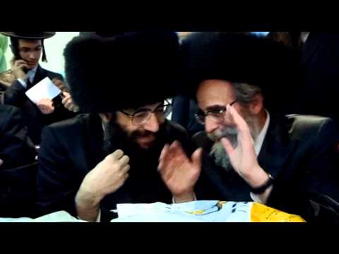 Rav Tzvi Meyer Zilberberg at the Amshinover Wedding
