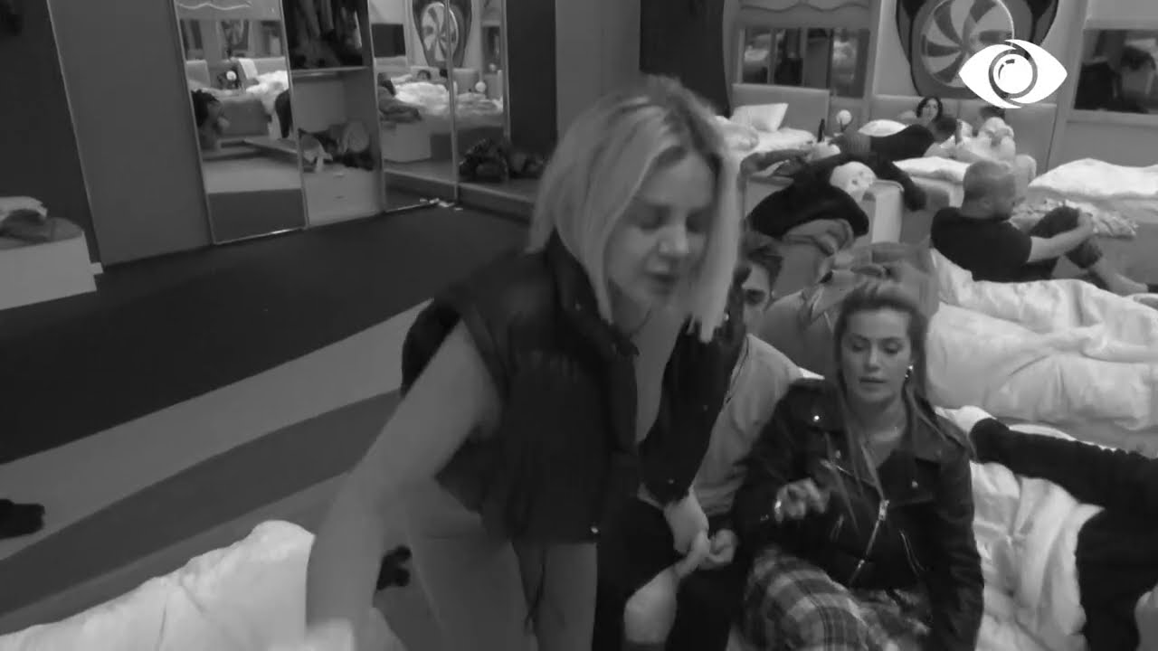 ‘Plas’ debati mes Kejvinës dhe Luizit, shkak një batutë ofenduese