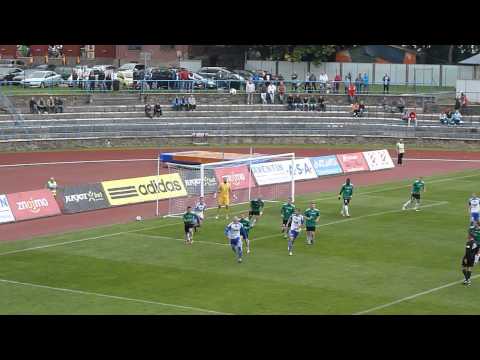 1.SC Znojmo FK - FK Baník Most 3:0 (0:0), 29.kolo FNL 2012/2013, 25.5.2013, rohový kop (68.minuta)