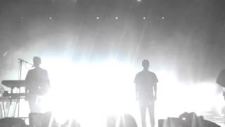 Alt-J(△)- Intro This Is All Yours live 2015