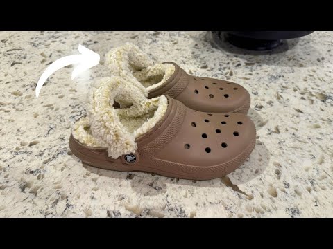 Womens Crocs Fur Lined