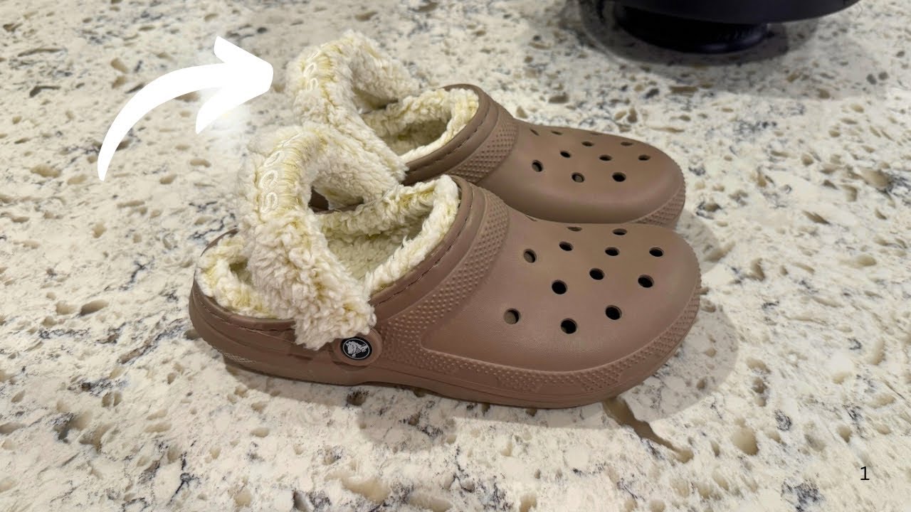 The New Fleece Lined Crocs Are… | Crocs Unisex-Adult Classic Fleece Lined Clogs Review 