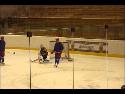 Martin Rabanser Practicing with Serie A2 Team HC Gherdeina 1