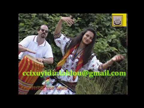 Ccix Uyidir Lahlou : Ipaspur . 1982 Production: U.Club Lahlou Tighremt. clip:1997