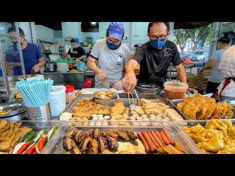 Os alimentos de restaurante estilo Hawker chinês verdadeiramente malaio que você não pode perder ao viajar pela Malásia