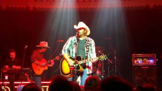 Toby Keith - Wish I Didn&#39;t Know Now - Paradiso Amsterdam 2011