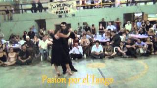 VIRGINIA PANDOLFI y JAVIER RODRIGUEZ bailando el tango BIEN PULENTA en la MILONGA DEL MORAN