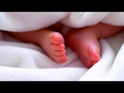 Vomito, mal di stomaco, e di nuovo allo stesso tempo Scattare giunto braccio