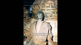 Download lagu The archaeological team accidentally discovered the treasure chamber of a thousand-year-old tomb, mp3