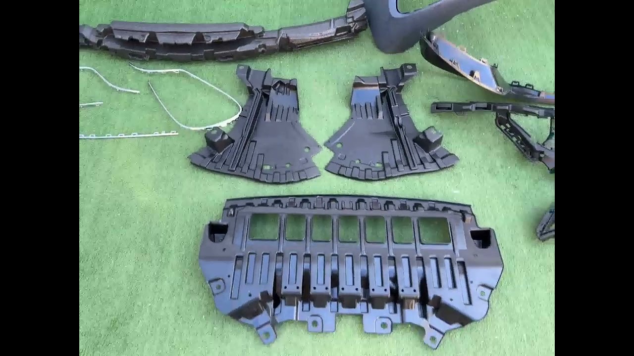 Mercedes S-сlass W222 2013-2020 рр. Передній бампер в зібраному вигляді S63 AMG (2018-2022) Video 1