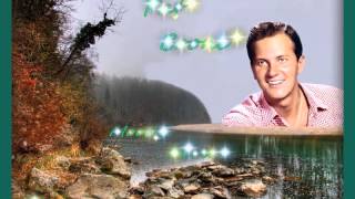Pat Boone - Moody River