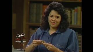 Sesame Street - Elmo gets a library card