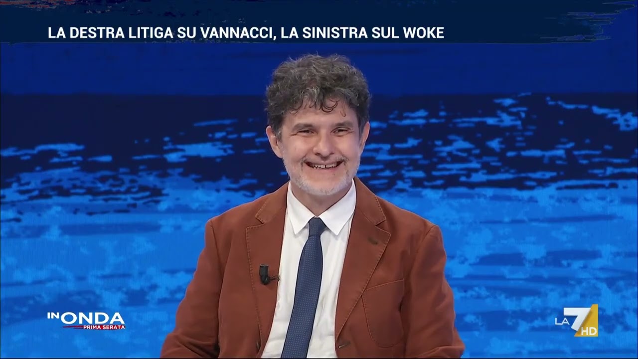 Vannacci, Bottura: “Cosa deve fare perchè qualcuno possa dirgli che è fascista?” ...