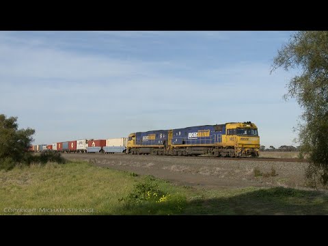 6MP4 TOLL Intermodal Freight Train - PoathTV Australian Railways