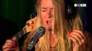 Sandra van Nieuwland - More | Live bij Evers Staat Op