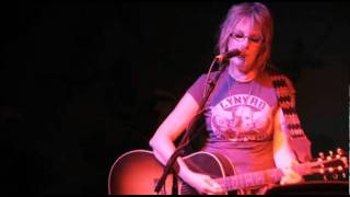 EAD: Lucinda Williams - Ugly Truth (Subtitulada y traducida al español)