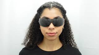 Woman model wearing Versace 2054 100187 41mm Sunglasses
