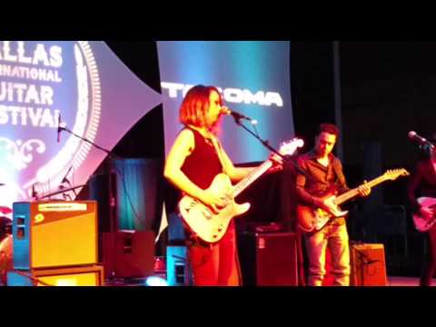 Samantha Fish performance at Dallas International Guitar Festival