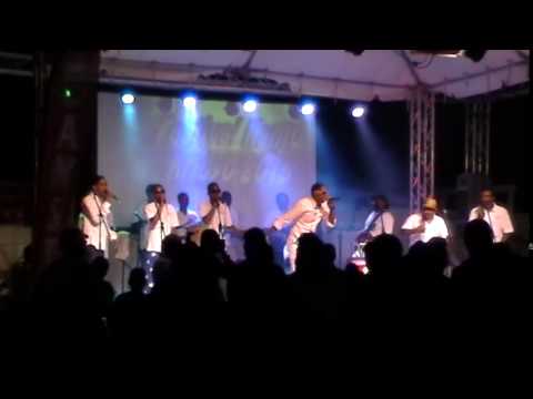 Francis Janga Live @ Festival Kanto Krioyo 2015