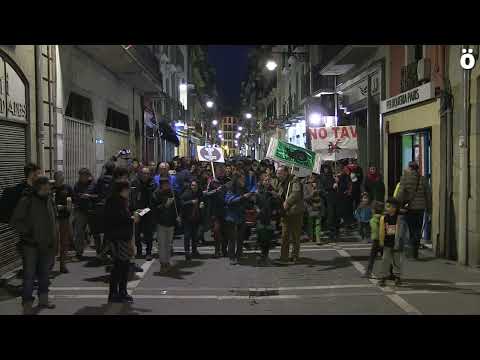 AHT Gelditu celebra “El Día del Al TAV oz” con esperanzas de poner fin al tren de alta velocidad