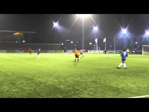 18 nov 2013 VV De Meern A1 - Alphense Boys B1 vr 2-0 Doelpunt Bjorn, assist Rouan
