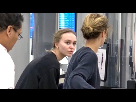 Lily-Rose Depp And Vanessa Paradis Are TSA Twins!
