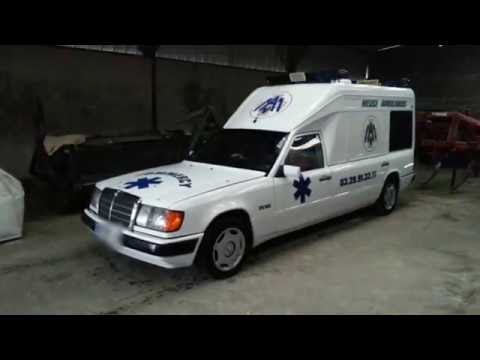Mercedes Ambulance W124 250D