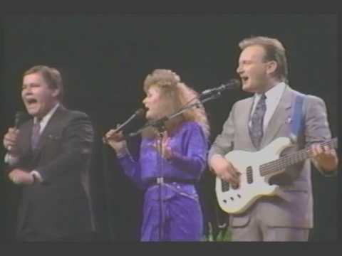 The Greenes - "When I Knelt" - 1989