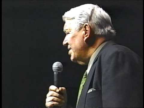 Jim Hamill.  Joke, Lady wants no male pallbearers. . 2000 GOGR