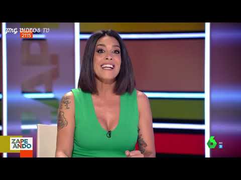 LORENA CASTELL, DE VERDE ESCOTADA