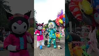 Download lagu kuromi cocomelon wheels on the bus go round mp3