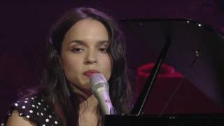 Norah Jones - &quot;My Dear Country&quot; [Live from Austin, TX]