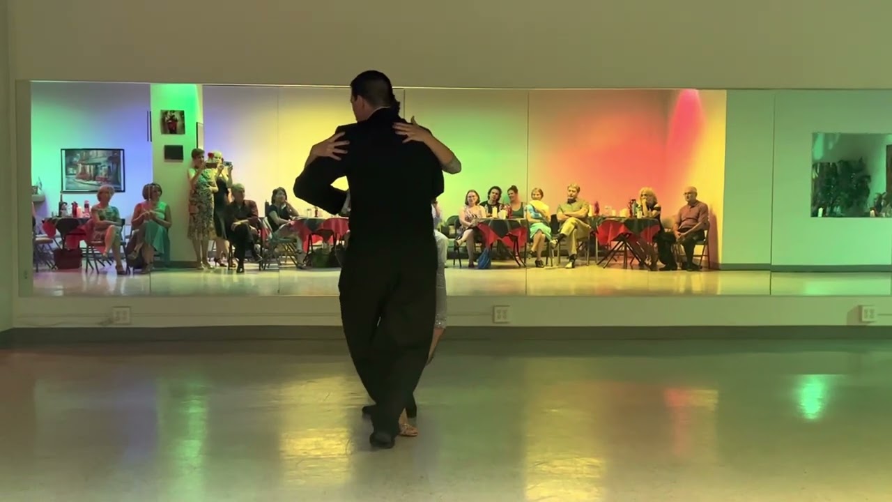 Marcos Darío Pereira & Florencia Borgnia at Milonga El Yeite, Washington DC 8/19/2022