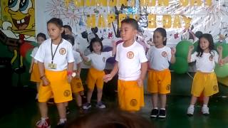 kids dancing to "What Makes U Beautiful" :D   11172014008