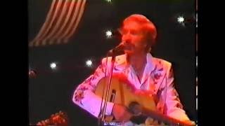 Marty Robbins Sings Beggin To You Live (Germany)