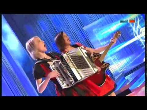 YouTube   Die Gei Waidler  Mama Mia   Abba flv