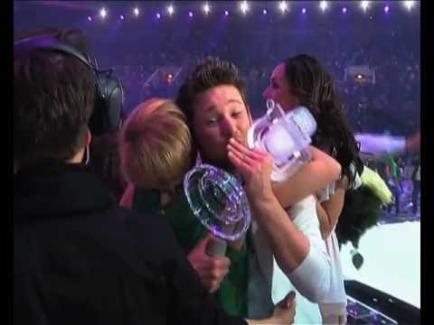 Ell/Nikki victory on Eurovision 2011 in 5 minutes