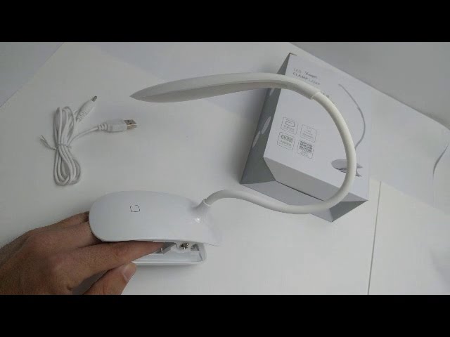 Vídeo relacionado con Lámpara con clip, de lectura alimentada por batería, luz de clip para cama con 3 niveles de brillo, recargable por USB