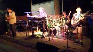 Randy Tangman playing bass on Rackem Up