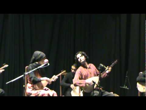 Nevid Müsmir- Urumiya Konserti2-3Telli.mpg