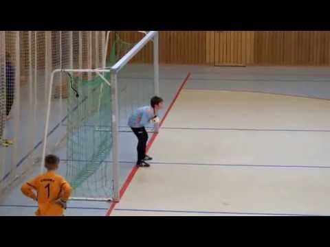 SG Weixdorf E1 - FC Grimma beim Hallenturnier Budissa Bautzen 9 Meter 27.12.2014